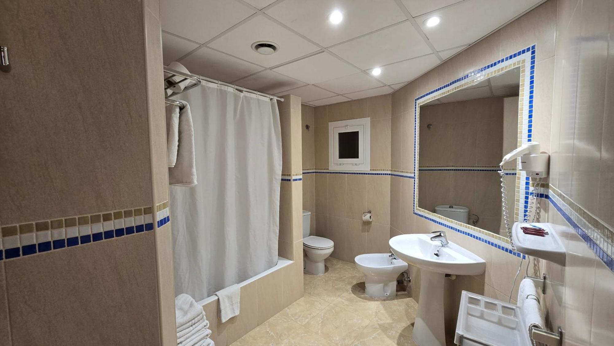 Marina Palmanova Apartamentos Экстерьер фото